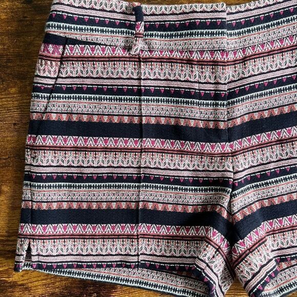 Ann Taylor Loft Navy & Pink Boho Textured Striped Riviera Shorts - Picture 4 of 9
